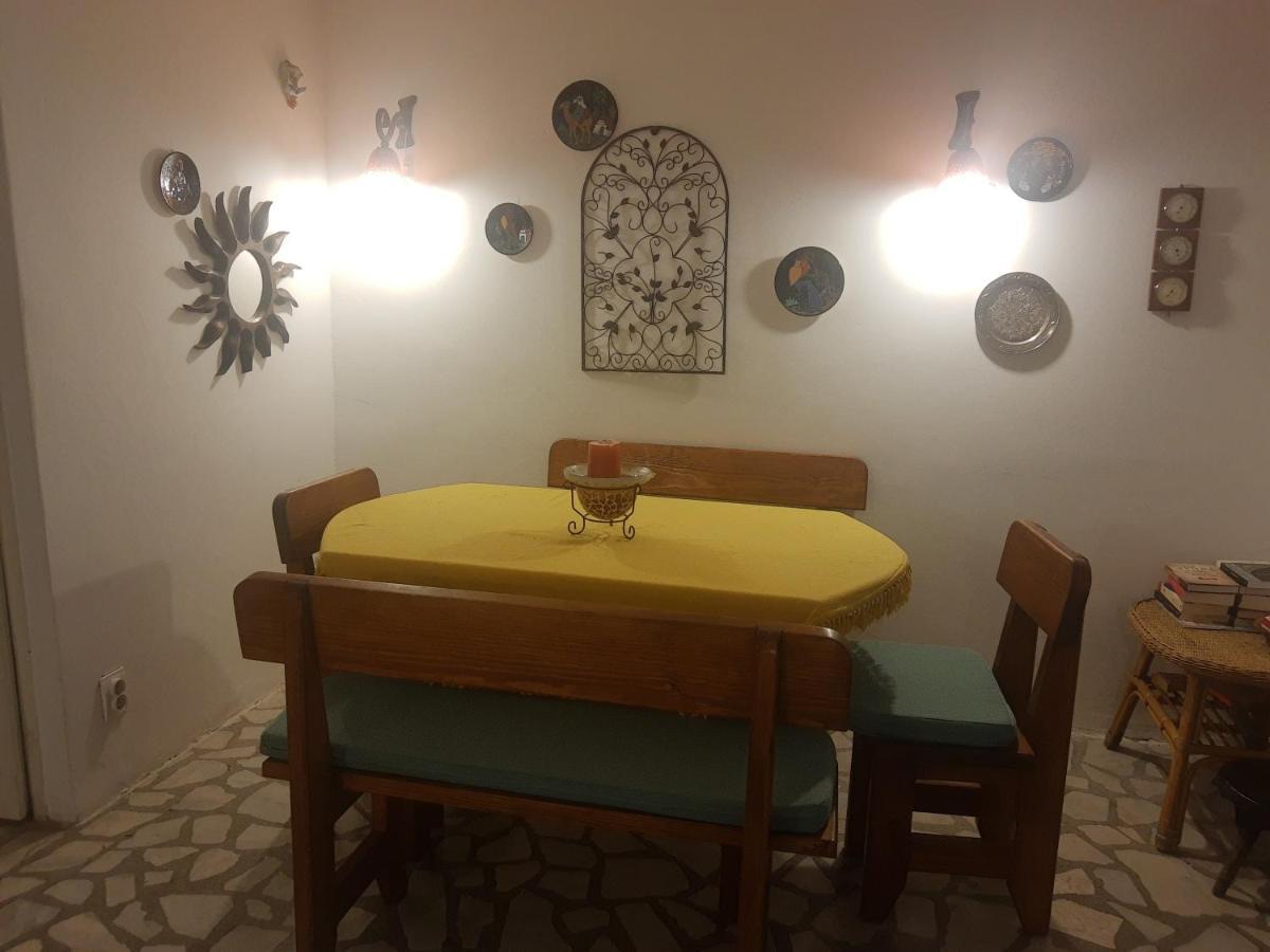 Sea-Side Old Stone Villa With A Private Garden Будва Екстериор снимка