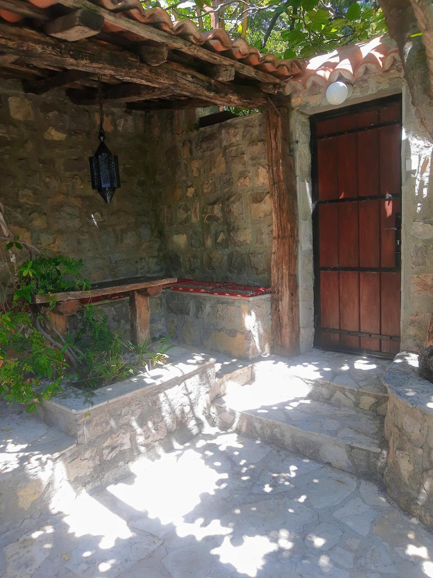 Sea-Side Old Stone Villa With A Private Garden Будва Екстериор снимка